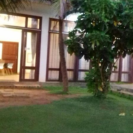 Hi Win Hotel Chilaw Kültér fotó