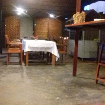 Hi Win Hotel Chilaw Kültér fotó