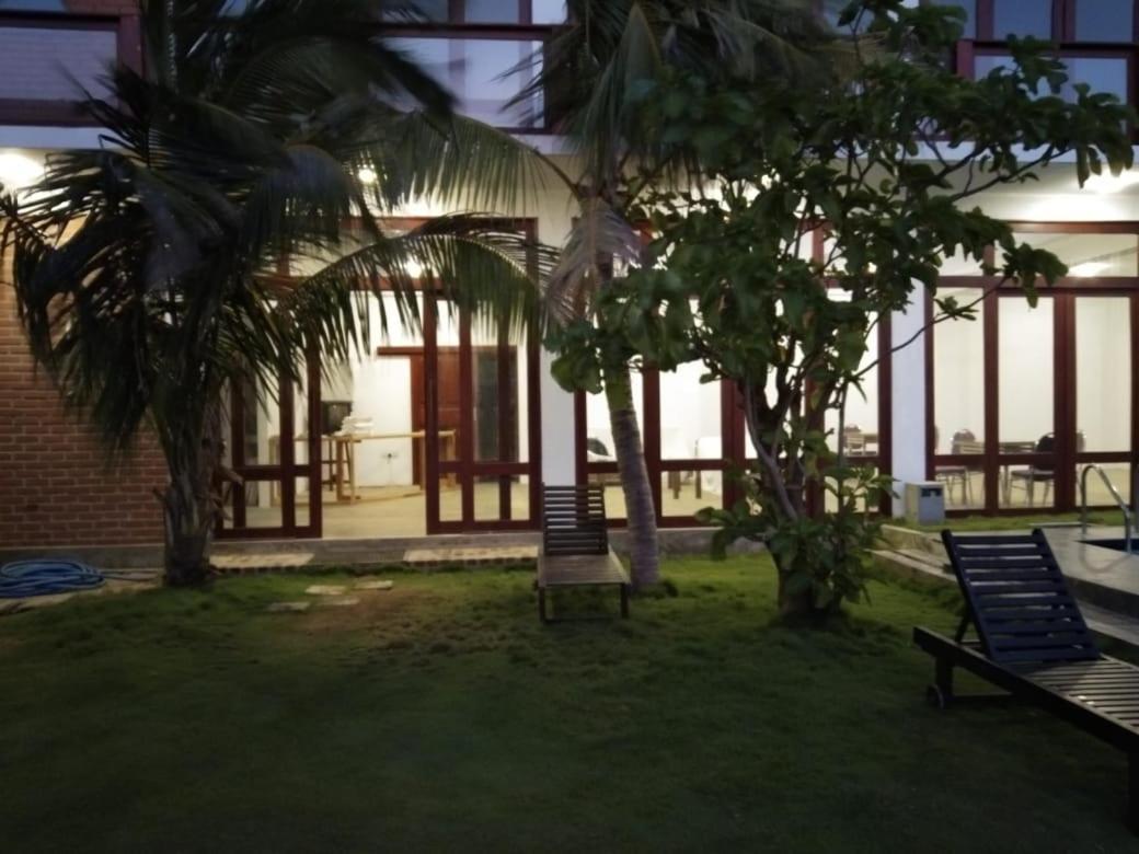 Hi Win Hotel Chilaw Kültér fotó