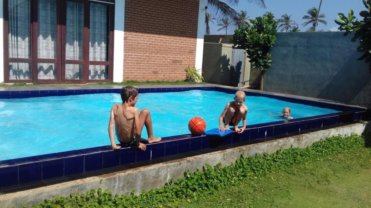 Hi Win Hotel Chilaw Kültér fotó