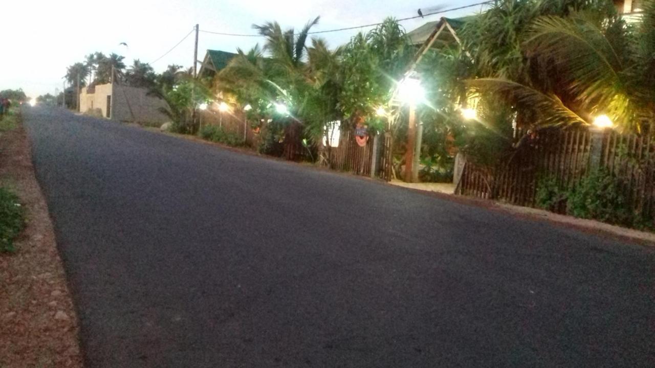 Hi Win Hotel Chilaw Kültér fotó