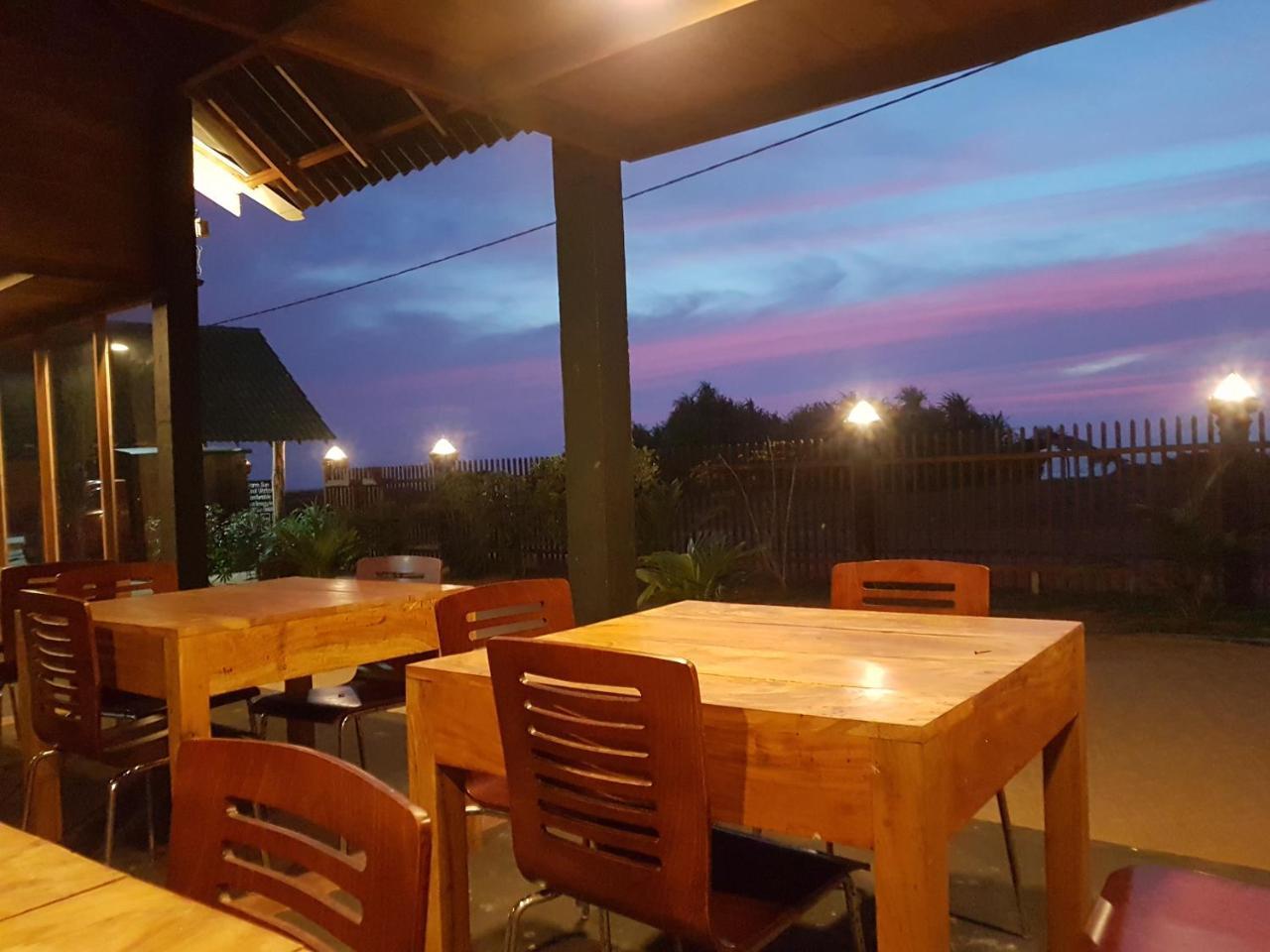 Hi Win Hotel Chilaw Kültér fotó
